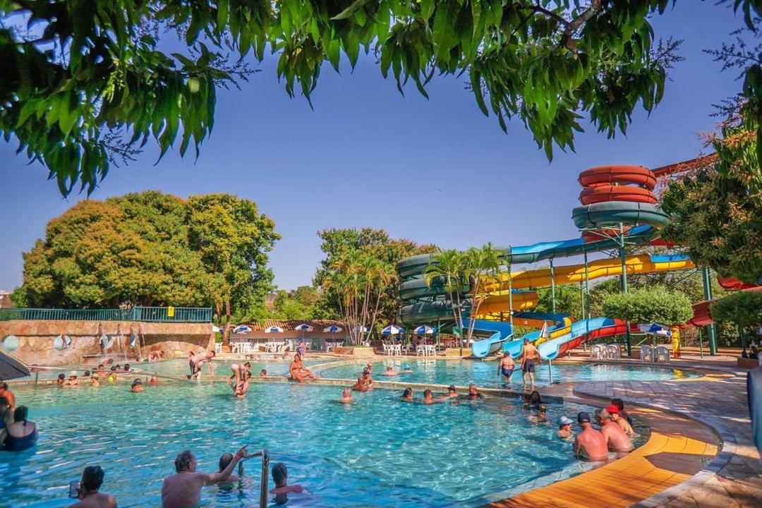 Hotel Spazzio Diroma Cafe Da Manha E Acesso Ao Acqua Park Caldas Novas Exteriér fotografie