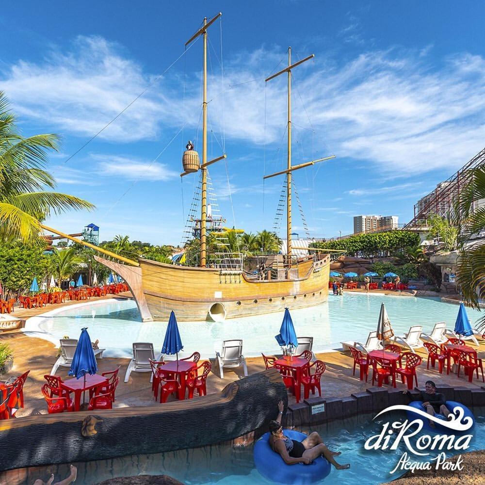 Hotel Spazzio Diroma Cafe Da Manha E Acesso Ao Acqua Park Caldas Novas Exteriér fotografie